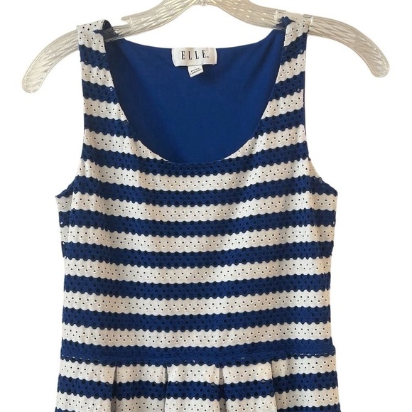 Elle Blue White stripe Eyelet Lined fit flare Sleeveless Dress Size 4 - Picture 2 of 7